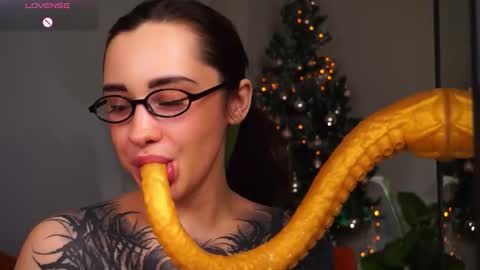 Eva online show from 01-19-26, 02:26