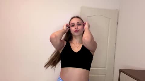 evarenard_ online show from 03-01-26, 05:04