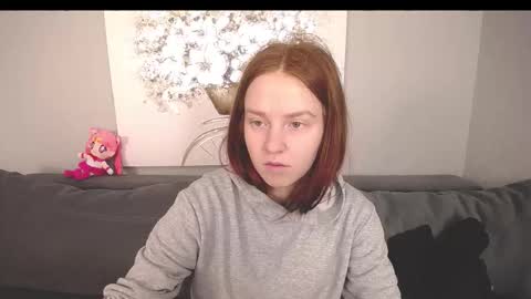 Snapshot of evarey_ chatting on 10-07-25, 04:20 Adelina online show from 10-07-25, 04:20