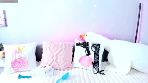 Adelina online show from 04-07-26, 04:35