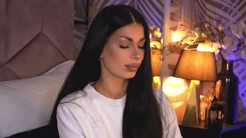 EvaRhea online show from 02-06-26, 04:17