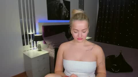 EvaRider online show from 03-10-26, 07:57