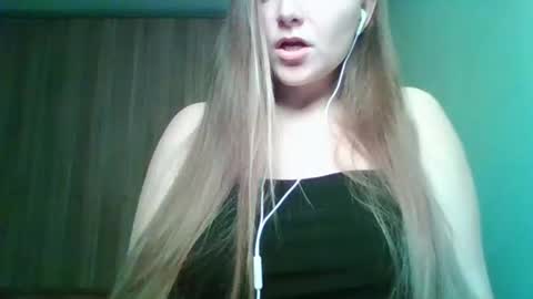 evasapples2026 online show from 02-27-26, 06:52