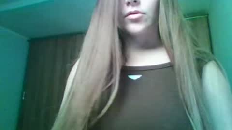 evasapples2026 online show from 03-10-26, 10:48