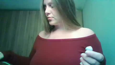 evasapples2026 online show from 05-27-26, 05:10