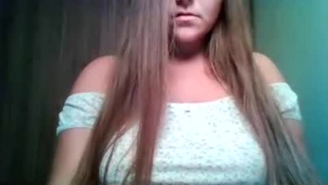 evasapples2026 online show from 07-13-26, 08:55