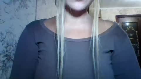 evasapples2026 online show from 07-24-26, 03:54