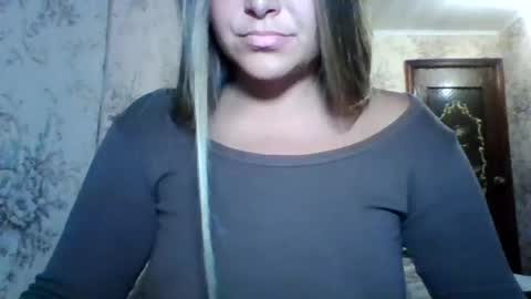 evasapples2026 online show from 07-25-26, 05:43