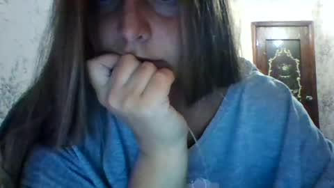 evasapples2026 online show from 07-28-26, 08:23