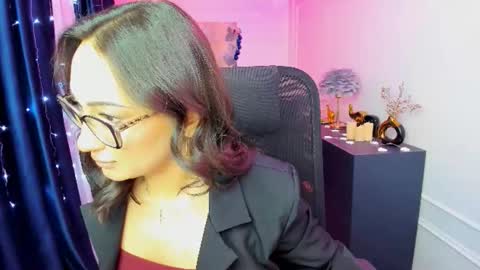 evasarazardje online show from 12-17-25, 04:18