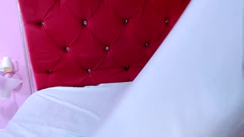 Eva    Instagram evasummer 1 online show from 10-21-25, 05:08