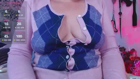 Eve Blue  friends. IG eve blue77 TW EveBlue 1 OF eveblue7 online show from 01-06-26, 12:03