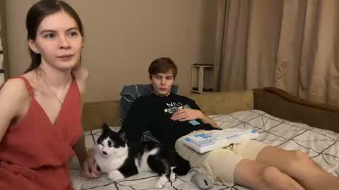 EveRobert online show from 08-02-26, 07:56