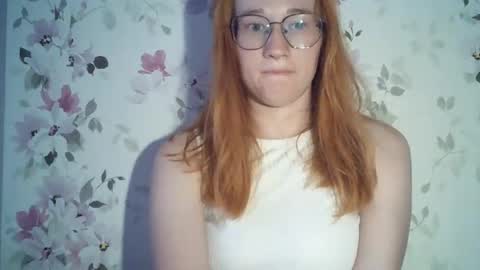 Evelina online show from 06-22-26, 02:58