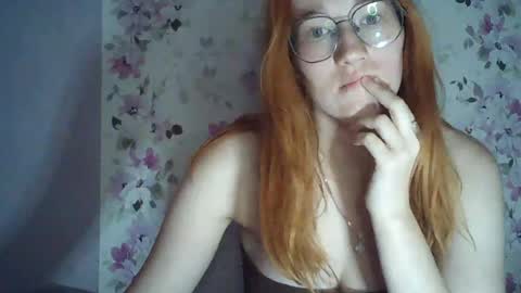 Evelina online show from 07-21-26, 02:19