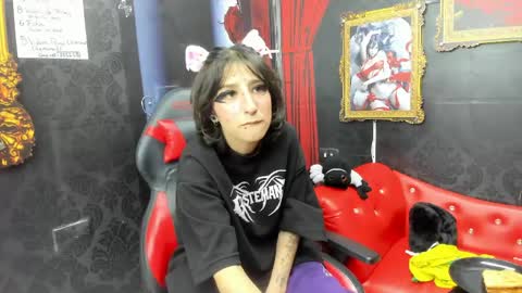 Evelin Hellsing online show from 05-17-26, 03:04
