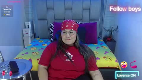 evelin zaens online show from 10-29-25, 06:15