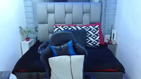 evelin zaens online show from 03-19-26, 05:55