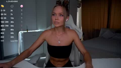 Evelina online show from 07-11-26, 10:07