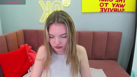 Eveline online show from 09-23-25, 01:52