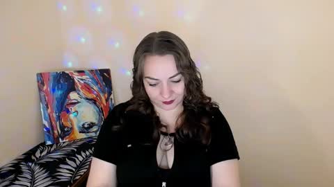 Lydia online show from 10-10-25, 09:47