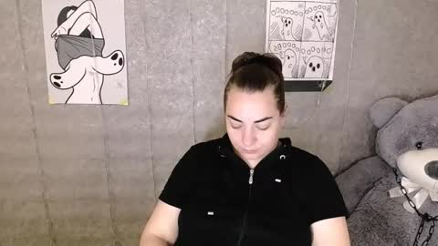 Lydia online show from 11-02-25, 04:26