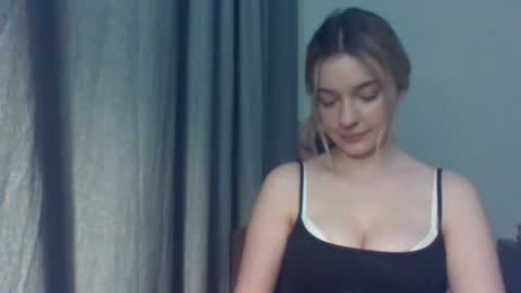 Snapshot of evelinemagnetic chatting on 01-31-26, 07:11 EvelinaMagnetic online show from 01-31-26, 07:11