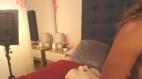 DAYANITA online show from 04-19-26, 07:05