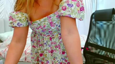 evelove online show from 07-28-26, 12:48