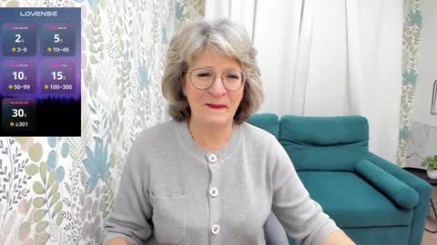 Evelyn online show from 12-10-24, 05:07