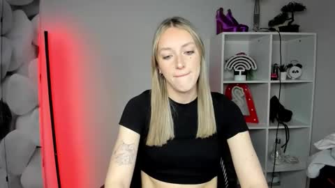 evelynblond online show from 02-16-26, 06:42