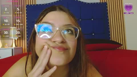 evelynfire2 online show from 11-19-25, 06:41