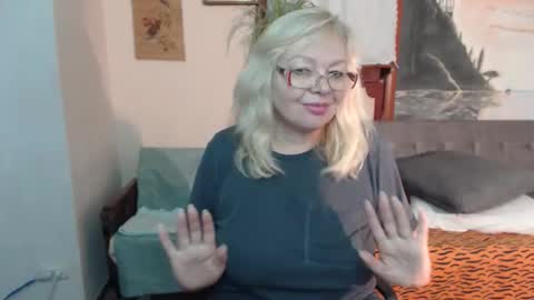 BarbaraBlondy online show from 11-06-25, 10:10