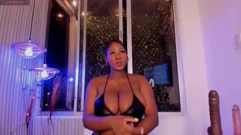 EvelynZoee online show from 10-21-25, 03:40
