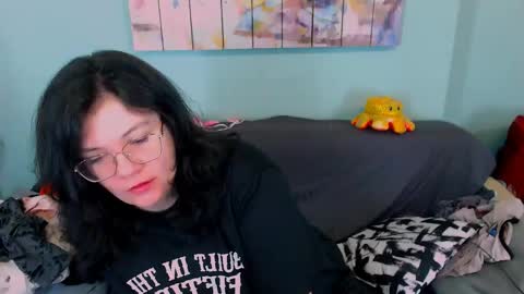 Snapshot of everly_rays chatting on 04-22-26, 10:39 Everly online show from 04-22-26, 10:39