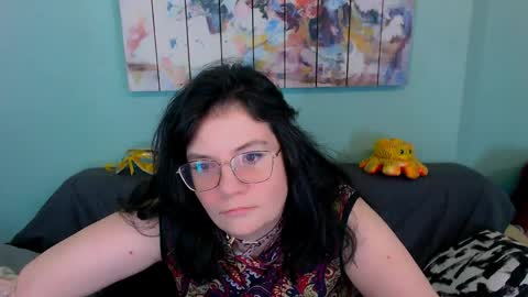 Snapshot of everly_rays chatting on 04-23-26, 06:47 Everly online show from 04-23-26, 06:47