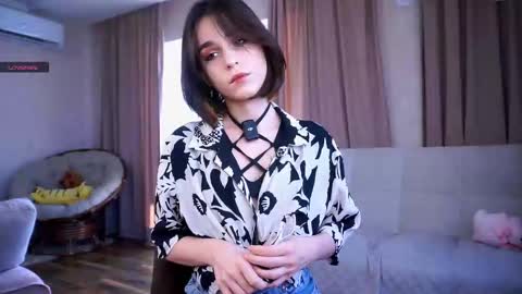 Snapshot of evervessi chatting on 09-18-25, 07:21 Anita online show from 09-18-25, 07:21