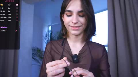 Snapshot of evervessi chatting on 09-30-25, 03:55 Anita online show from 09-30-25, 03:55