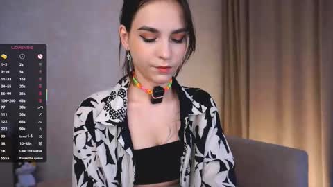 Snapshot of evervessi chatting on 10-03-25, 02:41 Anita online show from 10-03-25, 02:41