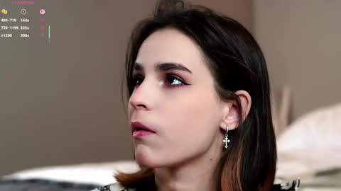 Snapshot of evervessi chatting on 10-26-25, 03:34 Anita online show from 10-26-25, 03:34