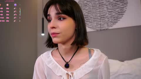 Snapshot of evervessi chatting on 11-19-25, 04:23 Anita online show from 11-19-25, 04:23