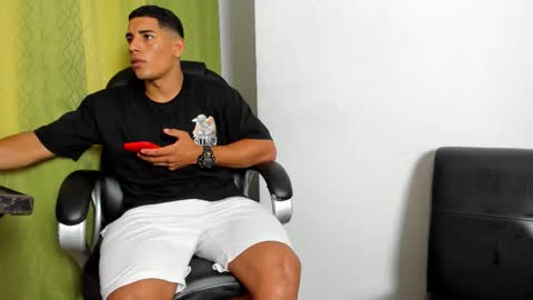 luis online show from 03-29-26, 03:12