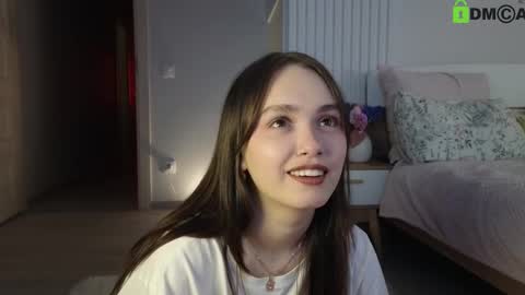 evi_woow online show from 02-14-25, 10:04
