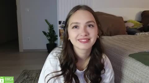 evi_woow online show from 10-09-25, 08:18