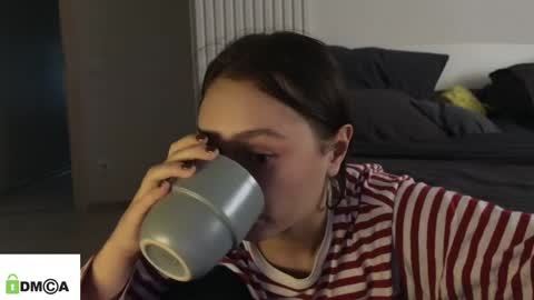 evi_woow online show from 03-19-26, 10:36