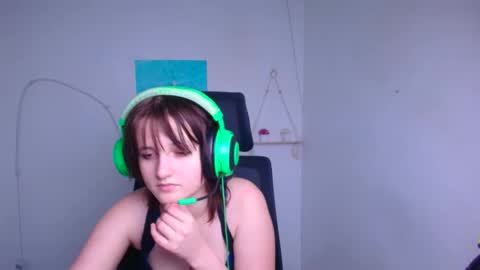 Evie online show from 01-12-26, 10:48