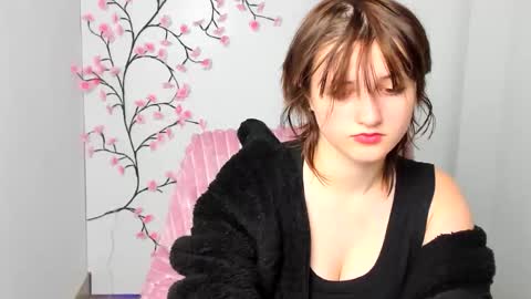 Evie online show from 01-15-26, 06:29