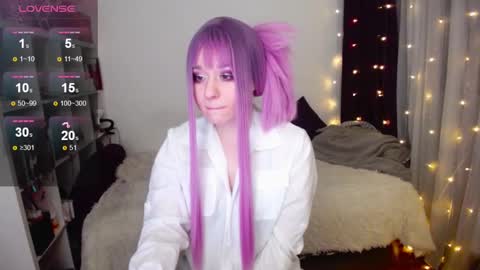 Snapshot of eviecuster chatting on 12-21-24, 12:42 Im gonna be on in 2 hours online show from 12-21-24, 12:42