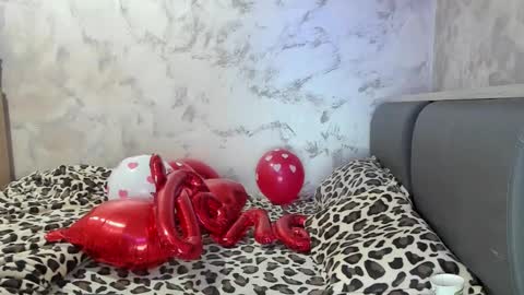 evil_naughty online show from 10-24-25, 04:20