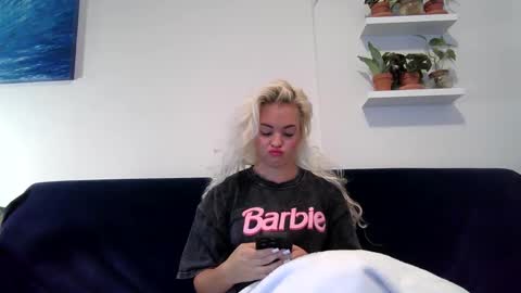 Badblondebunny online show from 01-02-25, 11:27